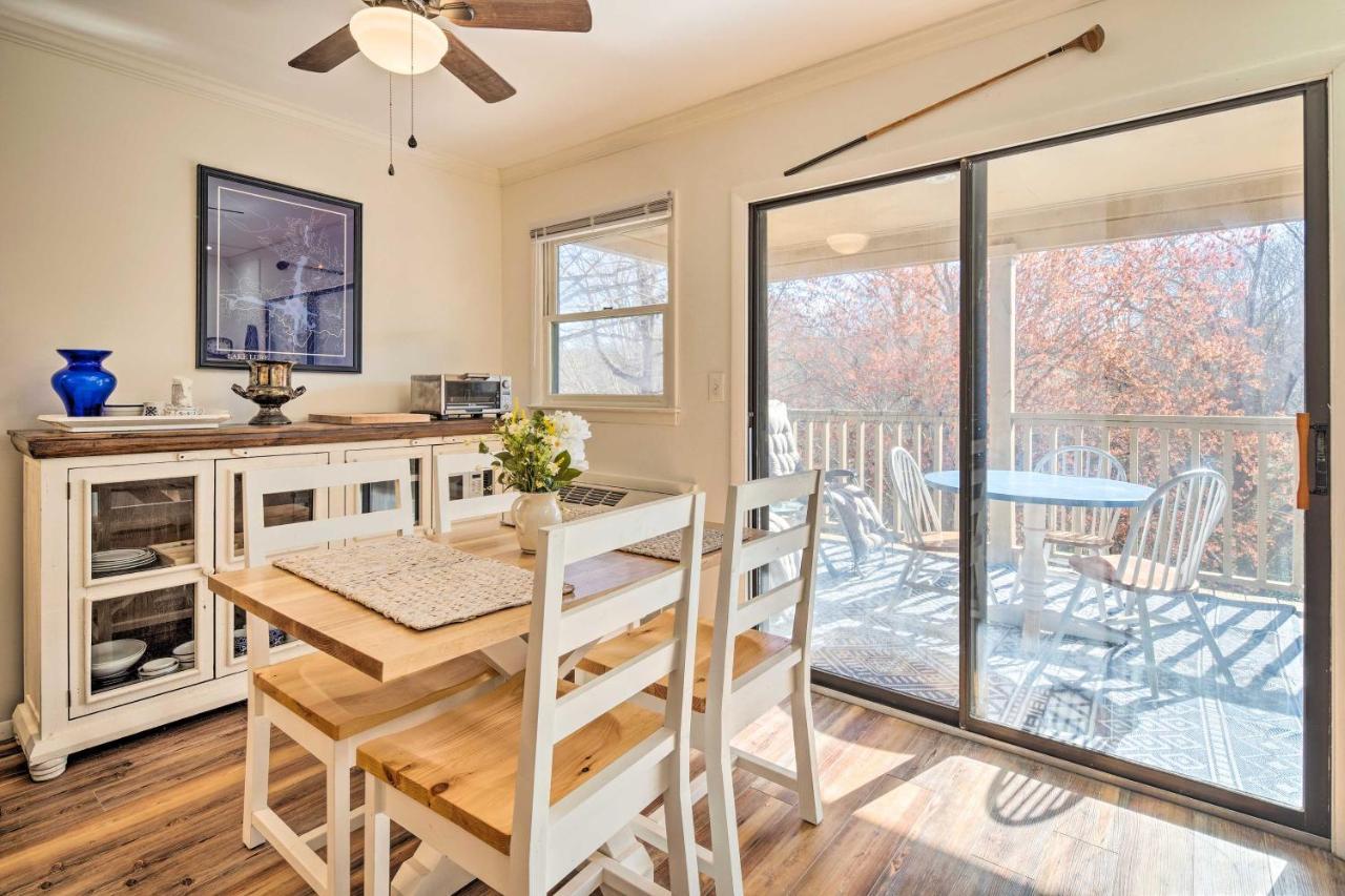 Lake Lure Studio With Private Balcony And Pool Access! Kültér fotó